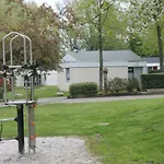 Rustige, Gelijkvloerse Vakantiewoning Met 2 Slaapkamers In Simpelveld, Zuid-Limburg